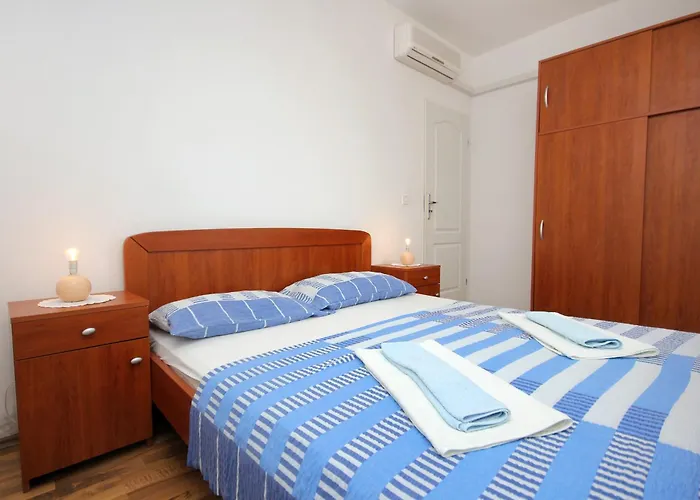 بيت ضيافة With A Parking Space Mali زاتون